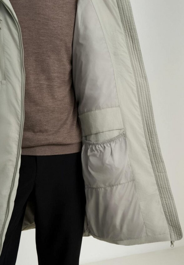 Пуховик Finn Flare