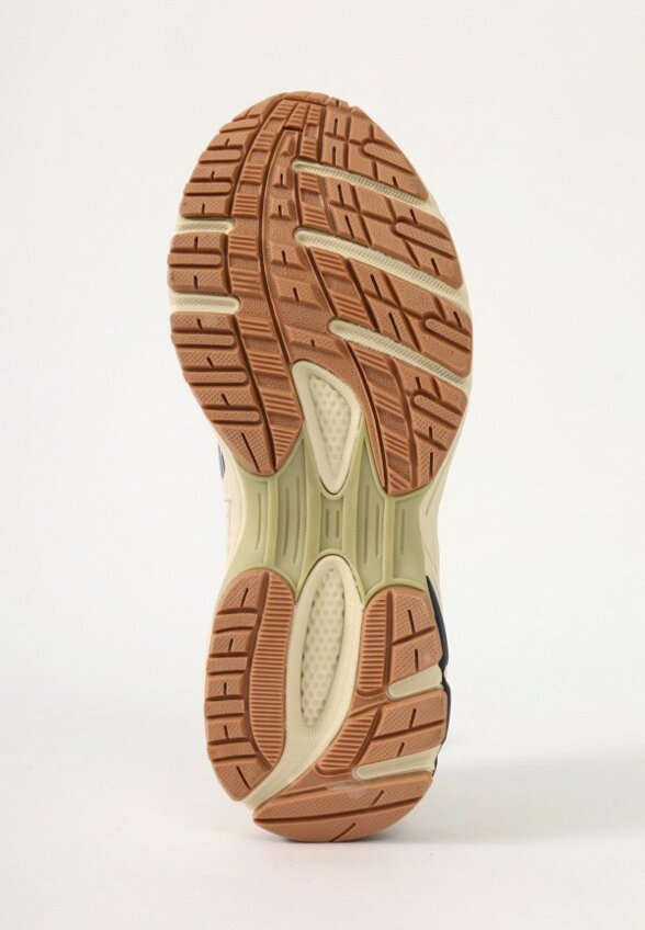 Кроссовки Baasploa