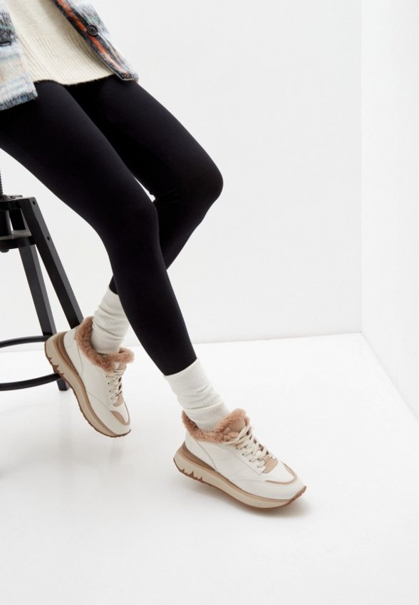 Кроссовки Valley