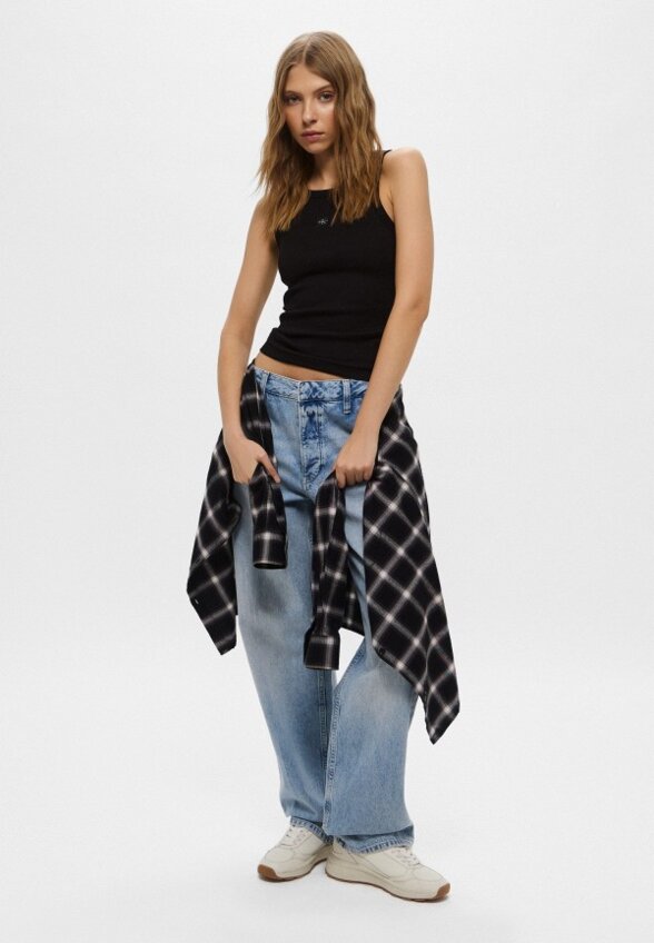 Джинсы Calvin Klein Jeans