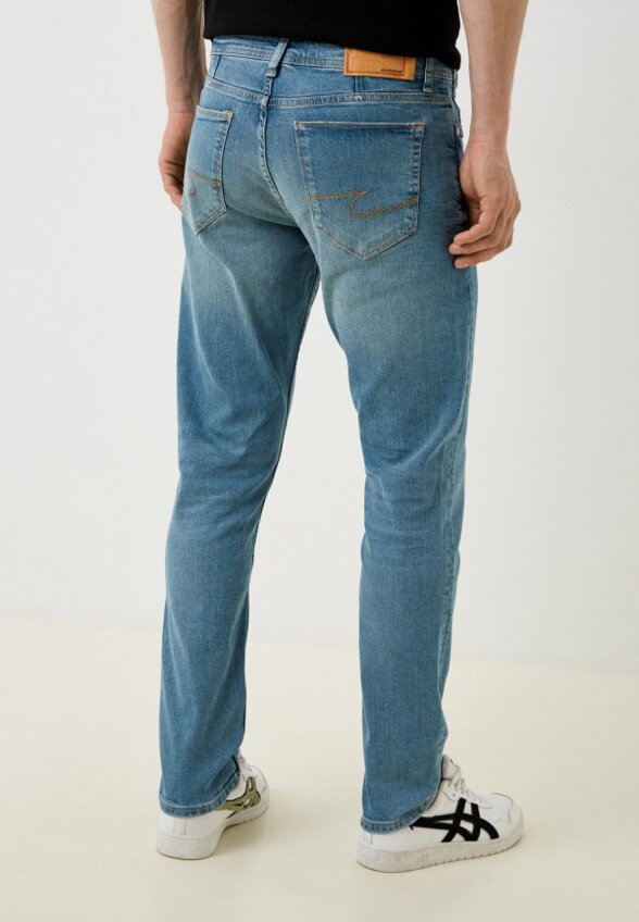 Джинсы Colin's