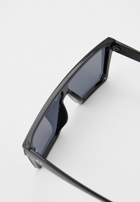 Очки солнцезащитные Amov