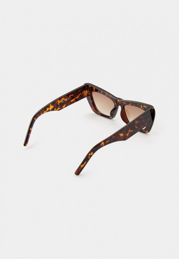 Очки солнцезащитные Vitacci