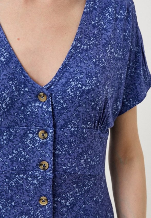 Платье Colin's