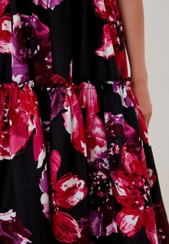 Платье MadaM T