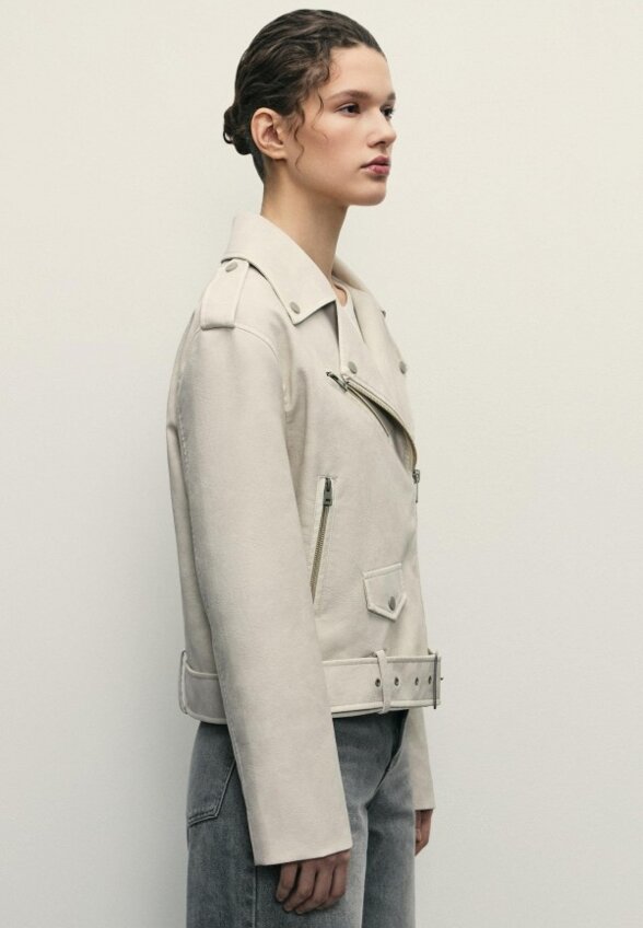 Куртка кожаная Zarina