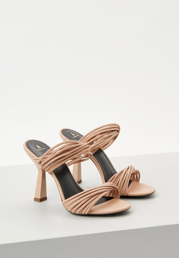 Сабо Patrizia Pepe