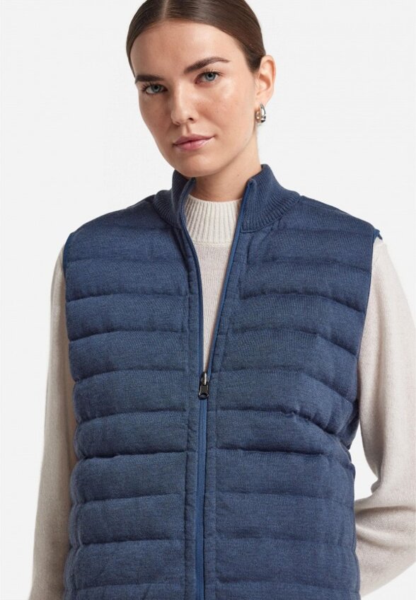 Жилет утепленный Falconeri