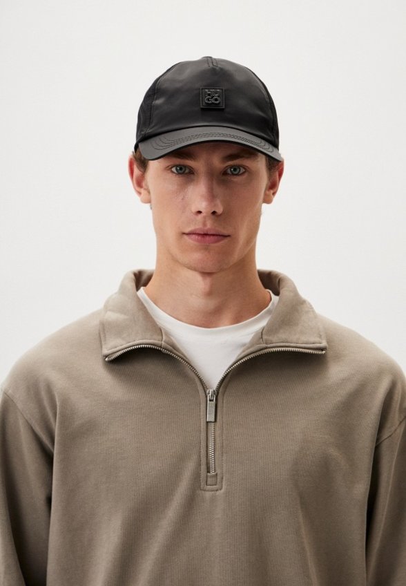 Бейсболка Hugo