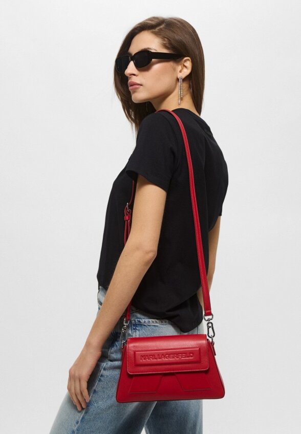 Сумка Karl Lagerfeld