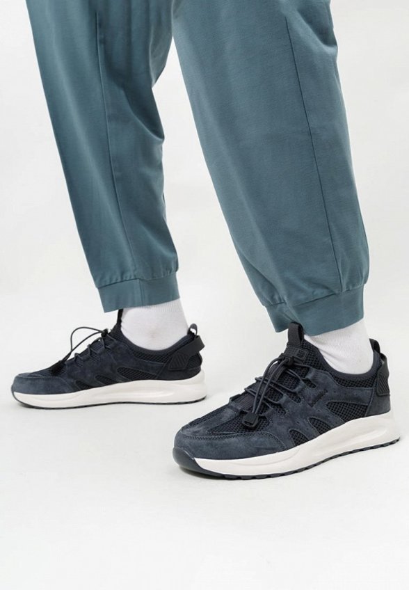 Кроссовки Baasploa