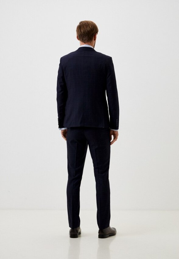 Костюм классический Laconi