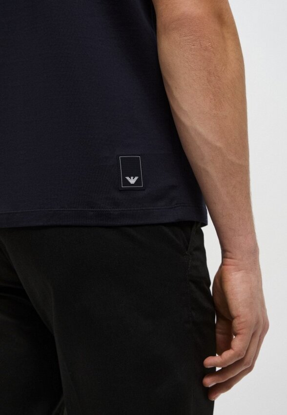 Футболка Emporio Armani