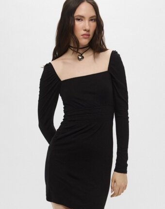 Платье H&M женщинам