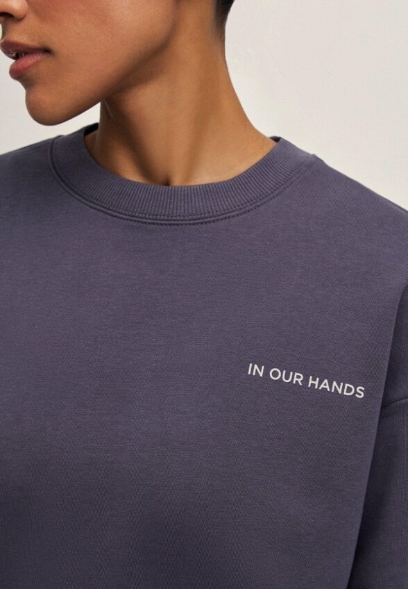 Свитшот Zarina