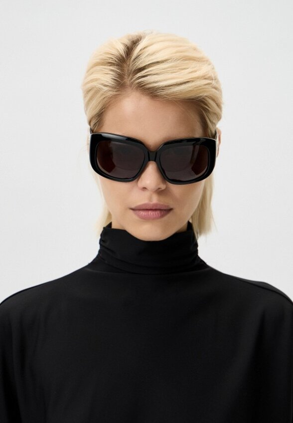 Очки солнцезащитные Blumarine