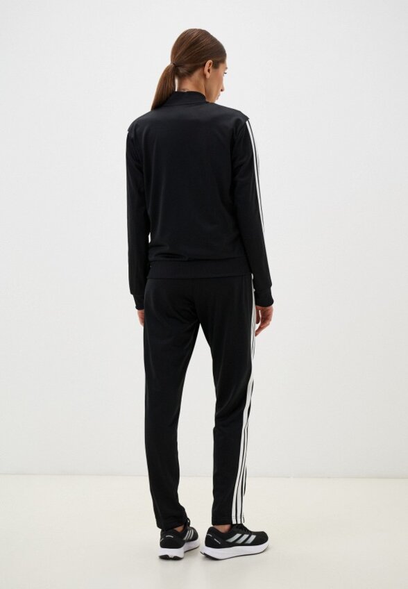Костюм спортивный adidas