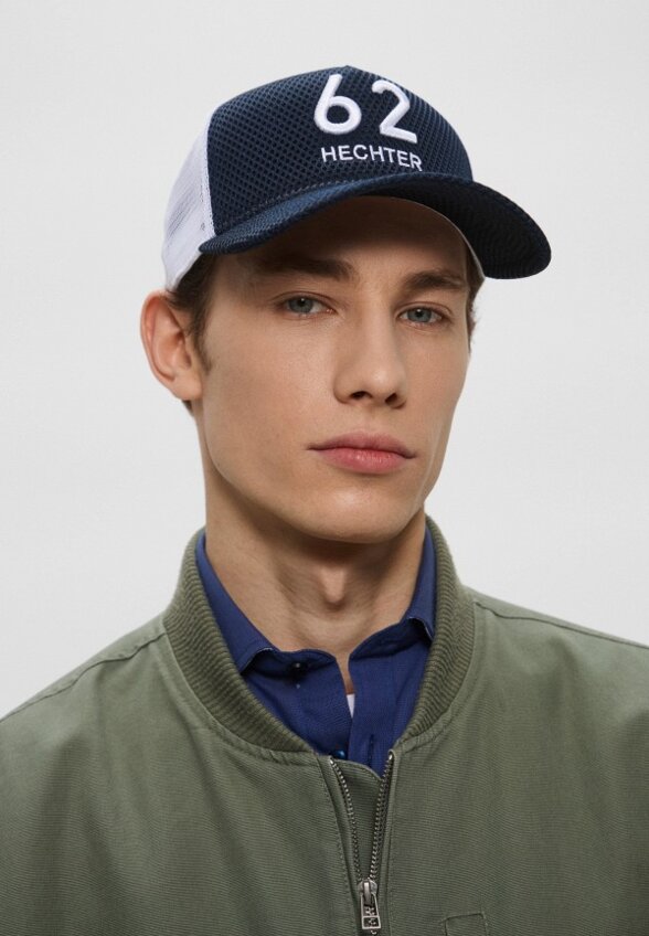 Бейсболка Hechter