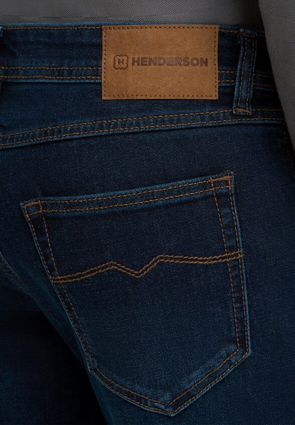 Джинсы Henderson