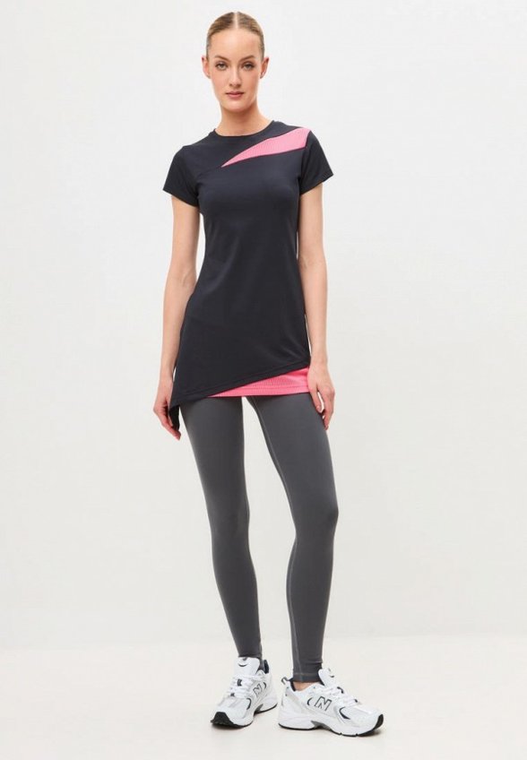 Футболка спортивная Fitbomb