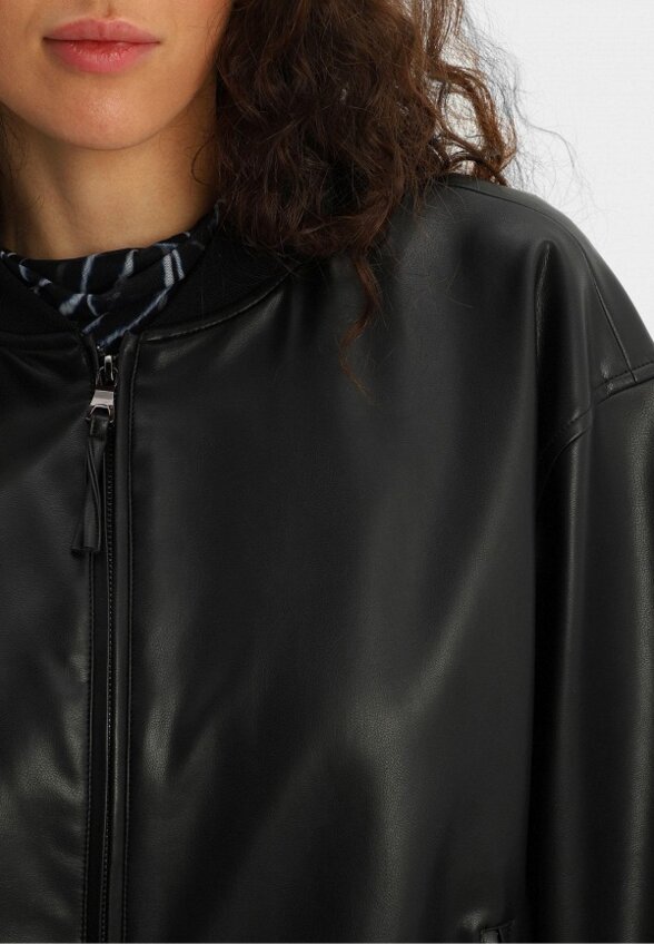 Куртка кожаная Pill