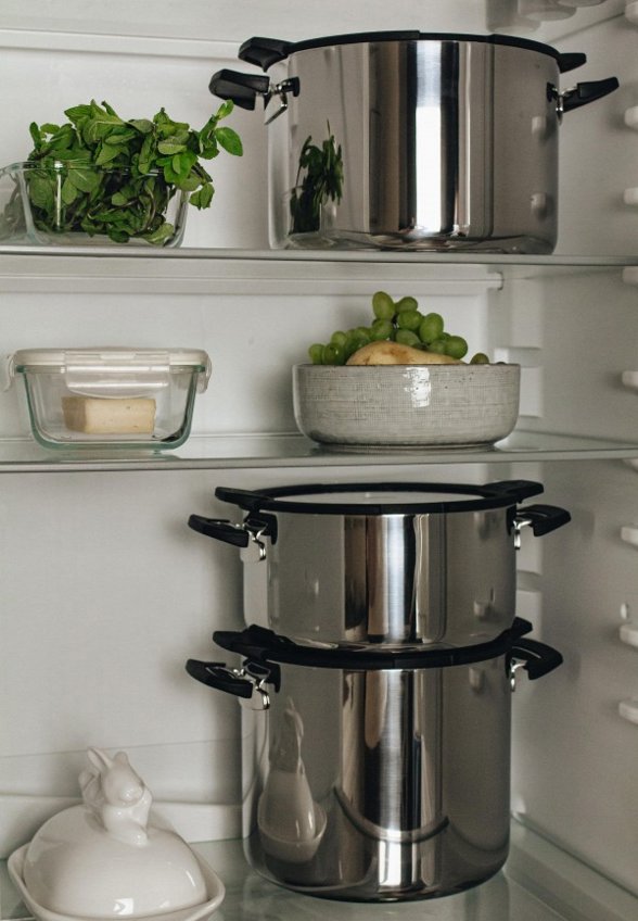 Кастрюля и крышка Vitax