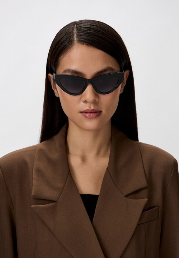 Очки солнцезащитные Moschino