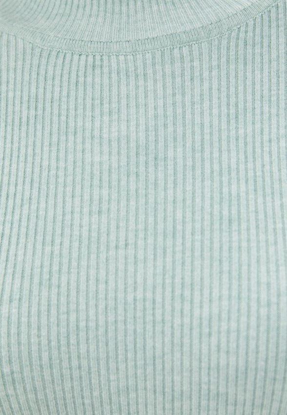 Водолазка Vitacci