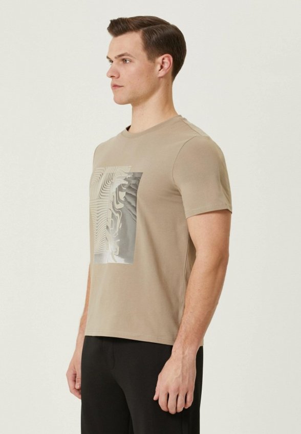 Футболка NetWork