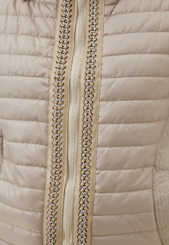 Куртка утепленная LeOtra