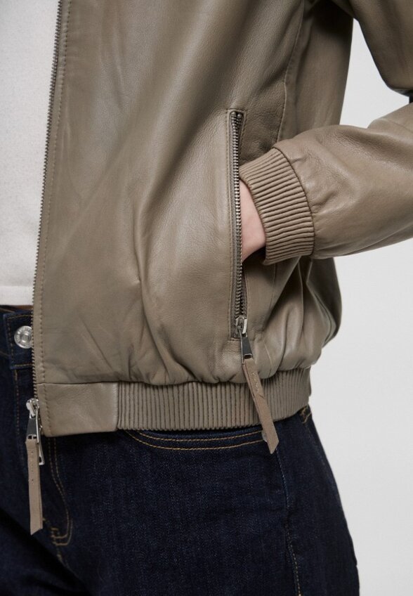 Куртка кожаная Blouson