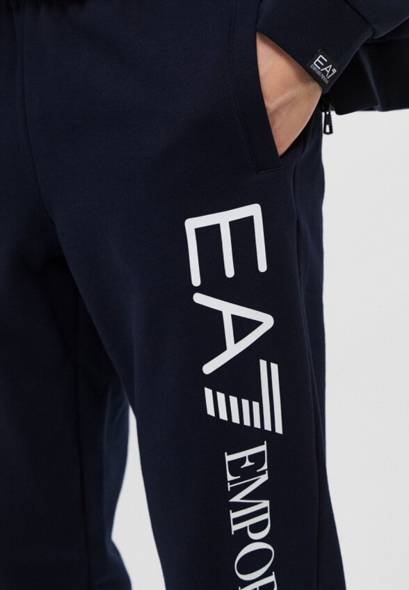 Брюки спортивные EA7