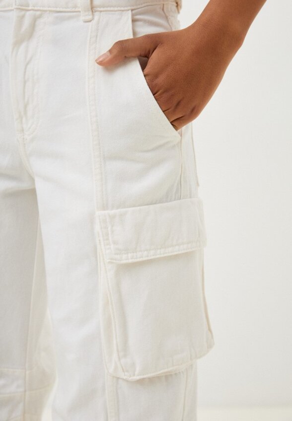 Джинсы United Colors of Benetton