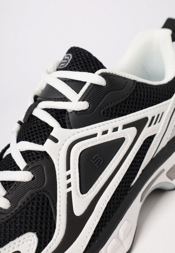 Кроссовки Baasploa