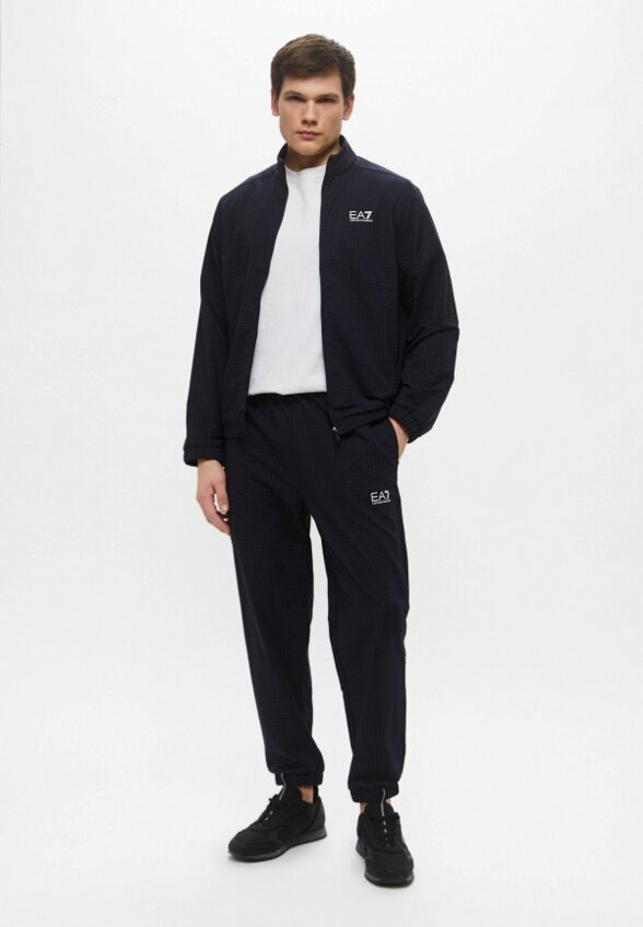 Костюм спортивный EA7