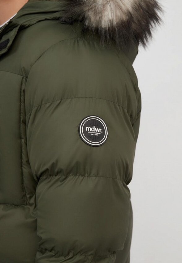 Пуховик Modis