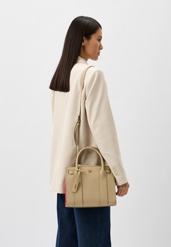 Сумка и брелок Ungaro