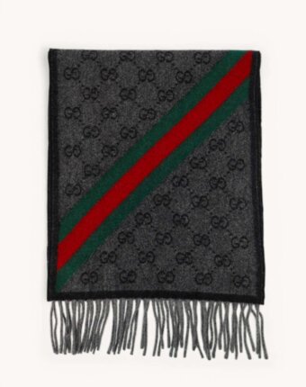 Gucci Scarf женщинам