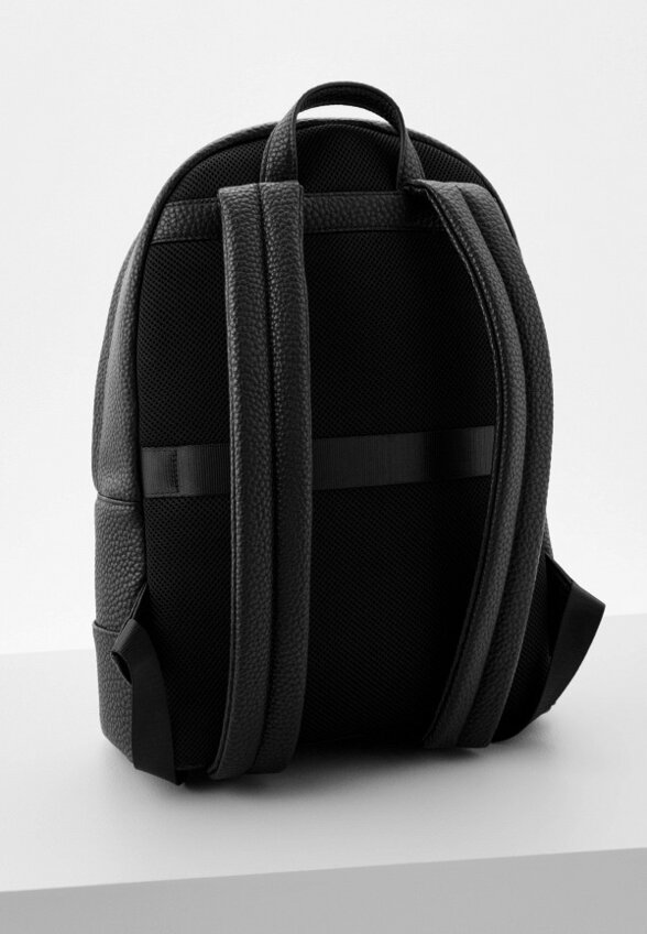 Рюкзак Armani Exchange