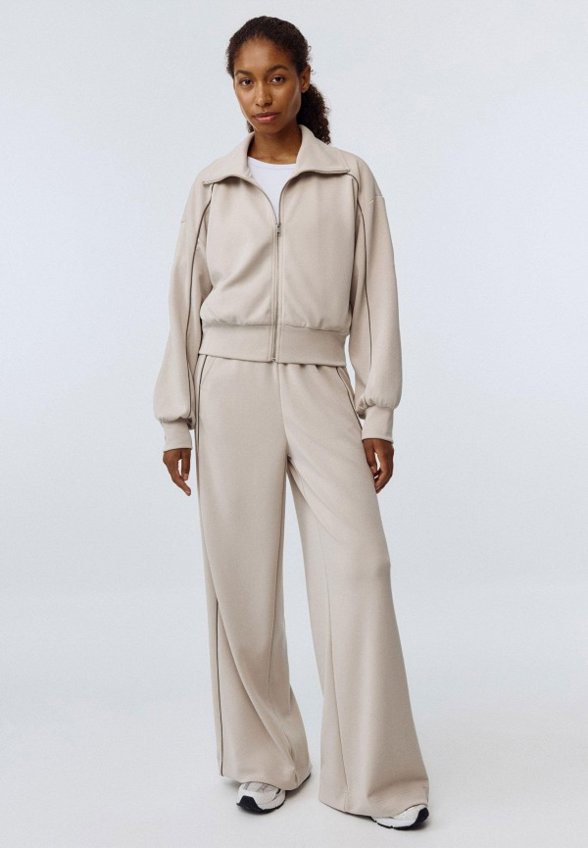 Олимпийка Sela