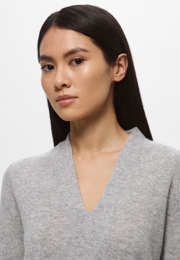 Пуловер Genious