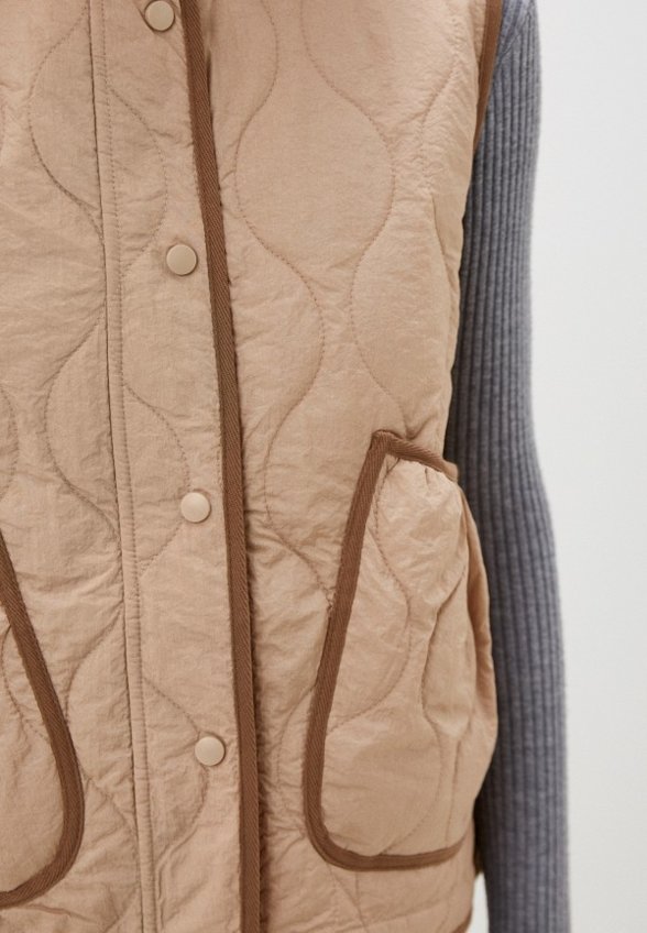 Жилет стеганый Deha