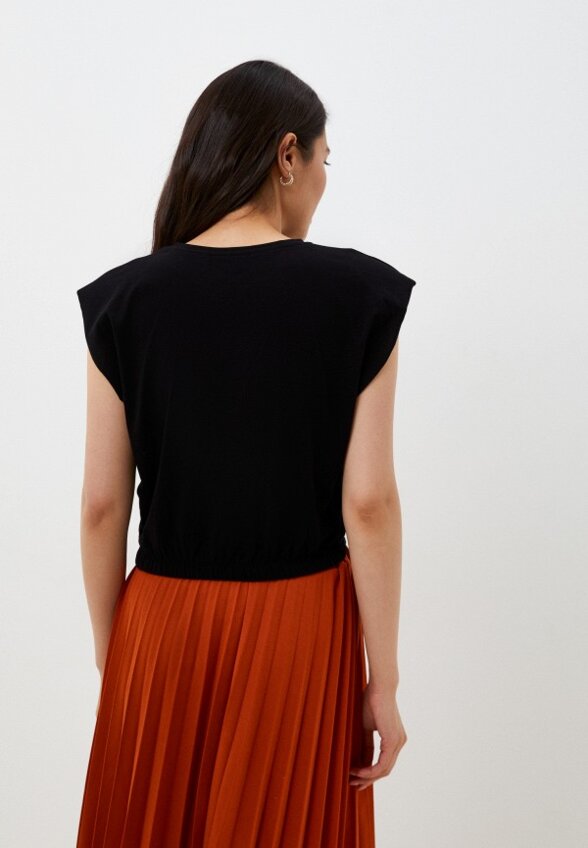 Футболка Trendyol