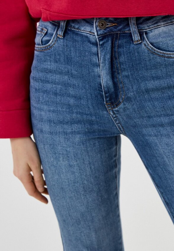 Джинсы Mossmore