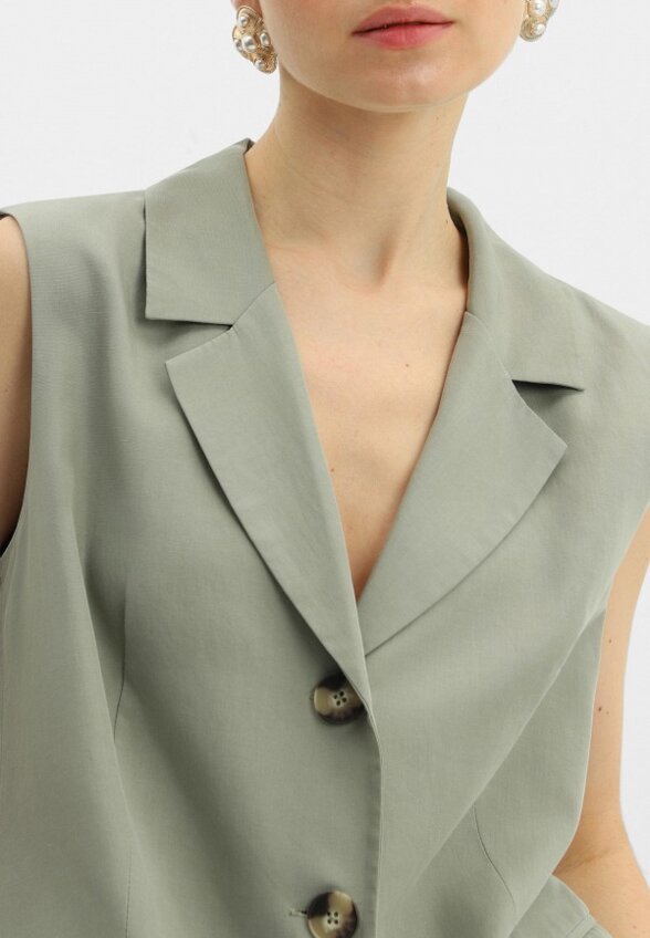 Жилет La Lindeza