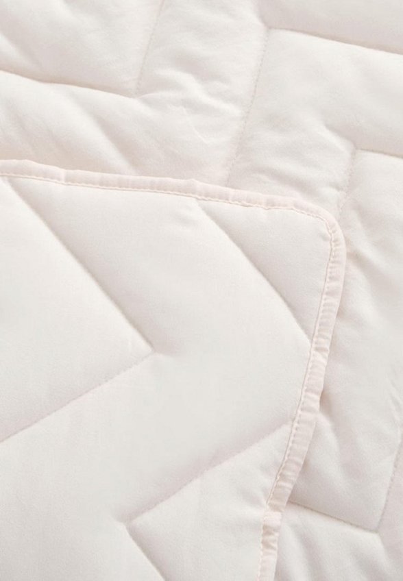 Комплект с покрывалом Sofi De Marko