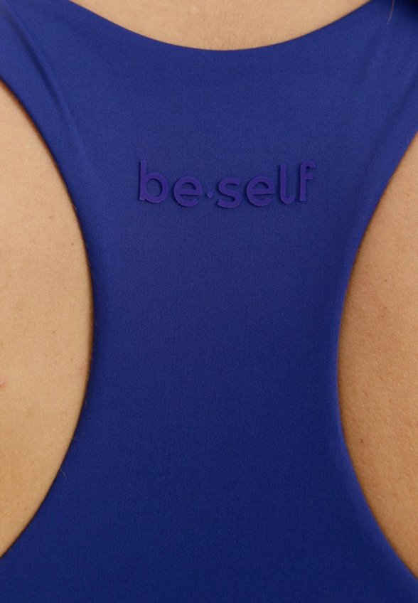 Топ спортивный Beself