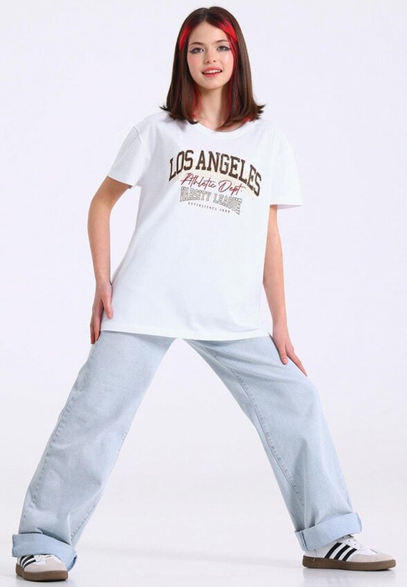 Футболка Апрель