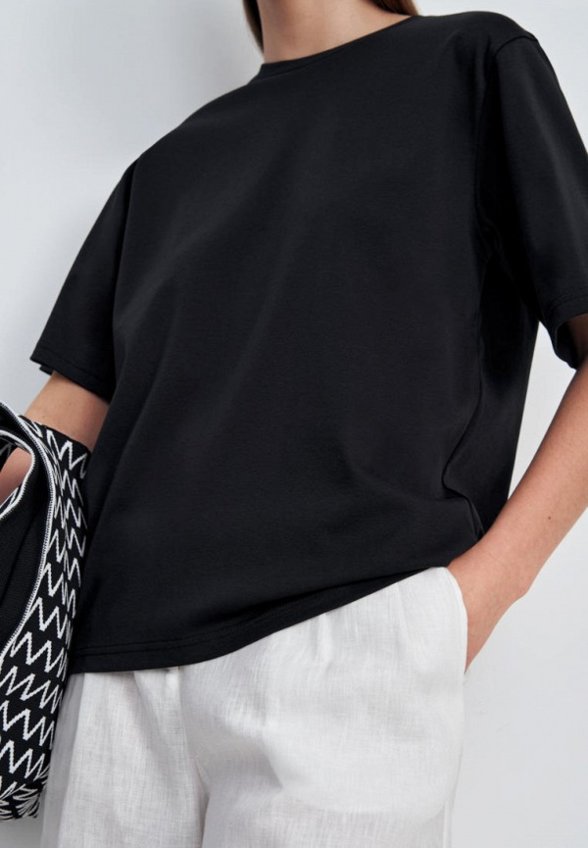 Футболка Finn Flare