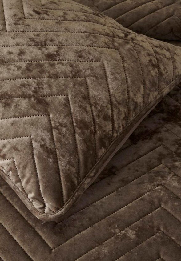 Комплект с покрывалом Sofi De Marko